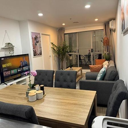 Stunning 3 Bd - 2 Bth City Apt - Pool & Carpark Auckland Buitenkant foto