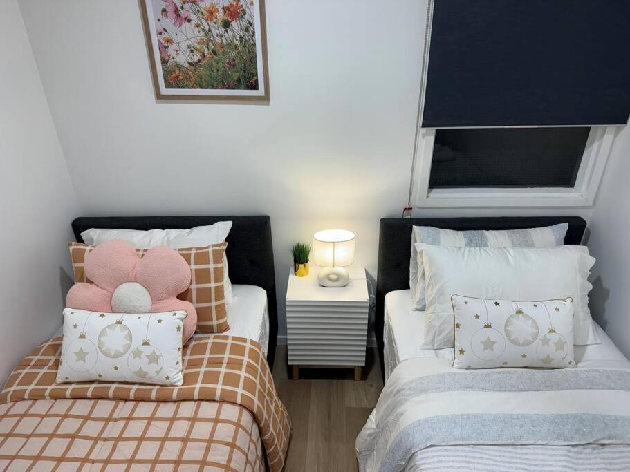 Stunning 3 Bd - 2 Bth City Apt - Pool & Carpark Auckland Buitenkant foto