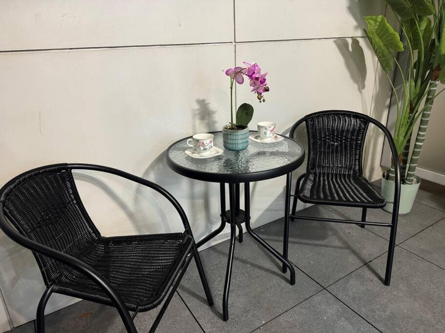 Stunning 3 Bd - 2 Bth City Apt - Pool & Carpark Auckland Buitenkant foto