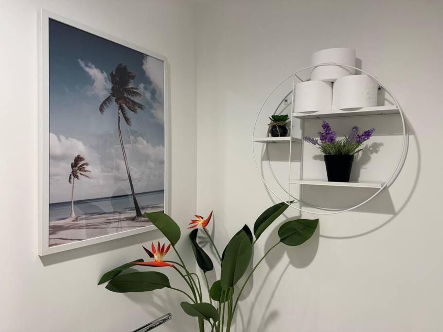 Stunning 3 Bd - 2 Bth City Apt - Pool & Carpark Auckland Buitenkant foto
